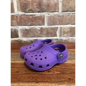 Crocs Classic Clogs Toddler 6 Purple Cutout Slip On Comfort Casual Shoes Summer